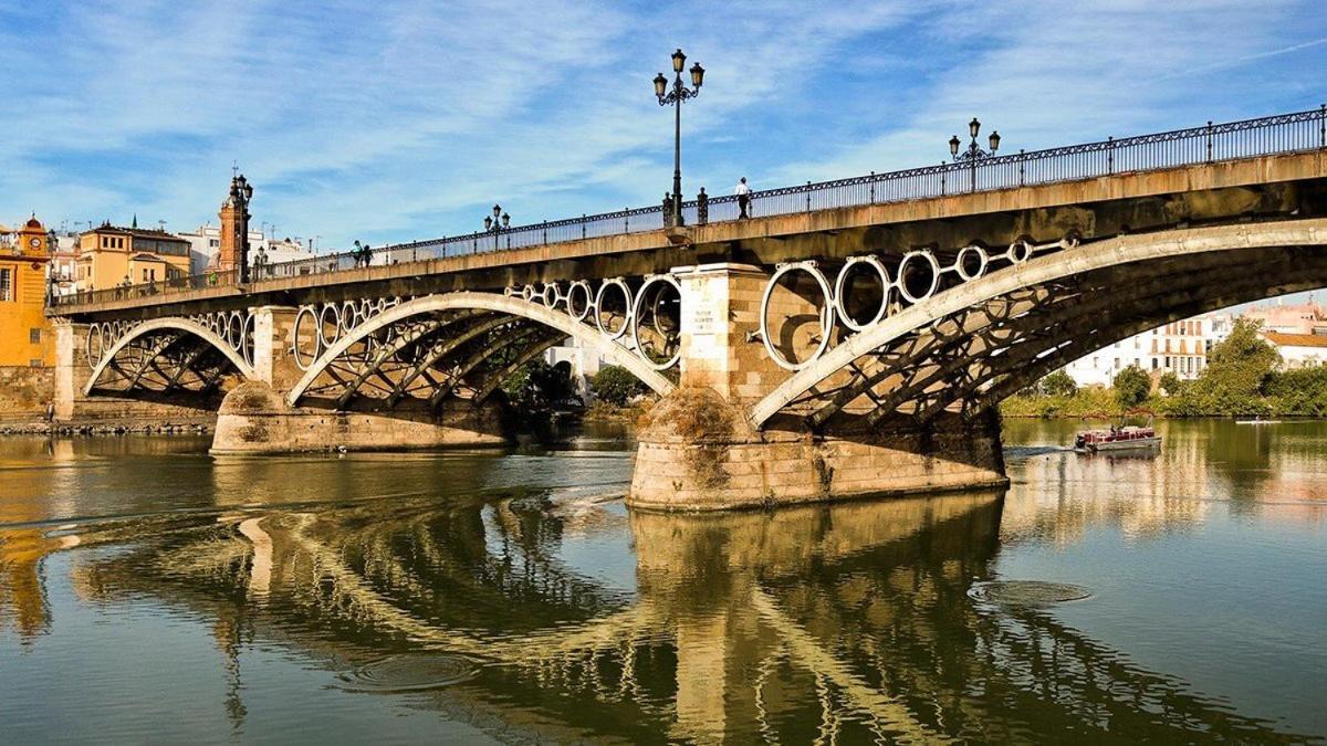 Apartamento En La Mejor Zona De Triana, Junto Al Puente Sevilla Eksteriør billede